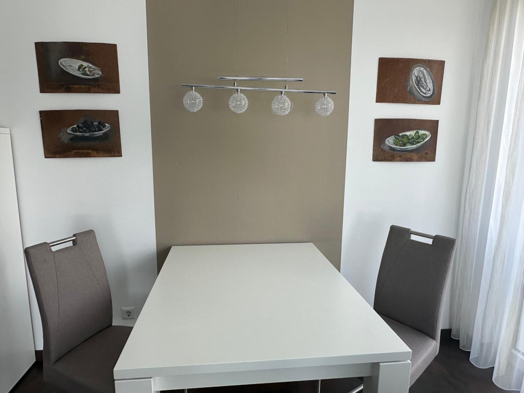 2-Zimmer-Ferienwohnung Mit Hotelservice Und 2 Balkons - Golf, Bike Und Wellness Im Markgraeflerland Bad Bellingen Exterior foto